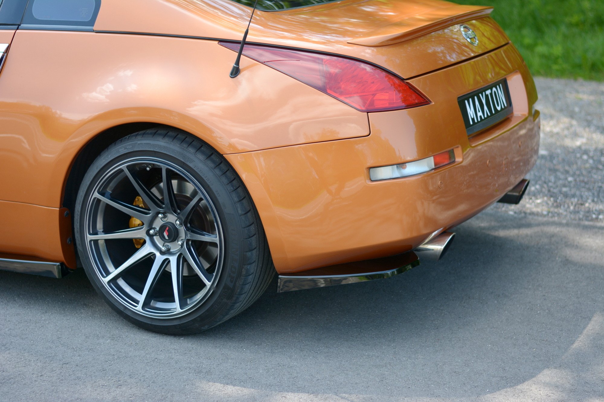Heck Ansatz Flaps Diffusor fürNissan 350Z schwarz Hochglanz