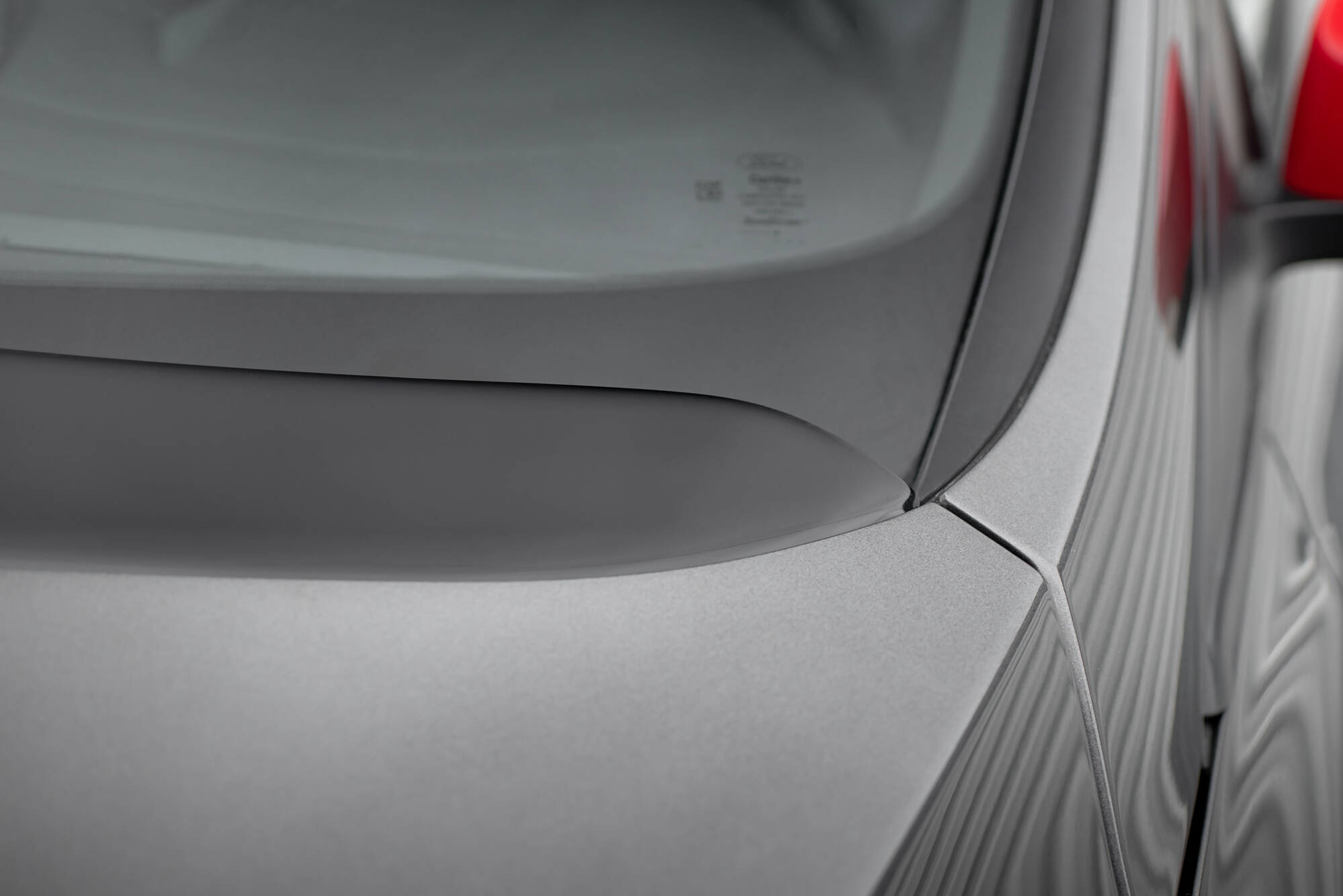 Verlängerung Motorhaube passend für Ford Focus Mk3 / Mk3 FL / ST / RS schwarz Hochglanz