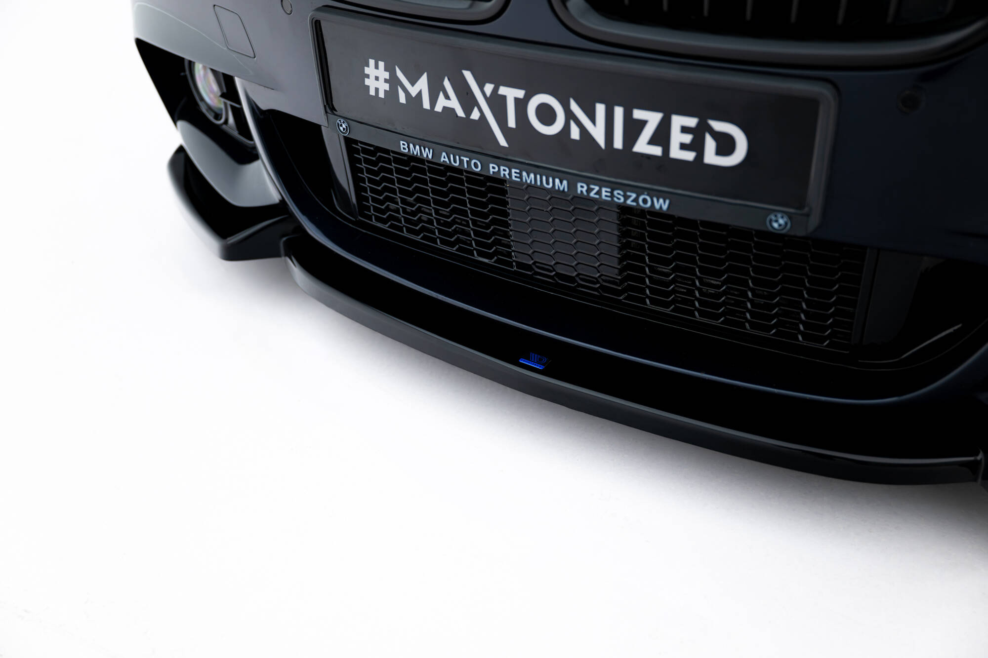 Street+ Spoilerlippe Front Ansatz V.3 passend für BMW 5er F10/F11 M-Paket schwarz Hochglanz