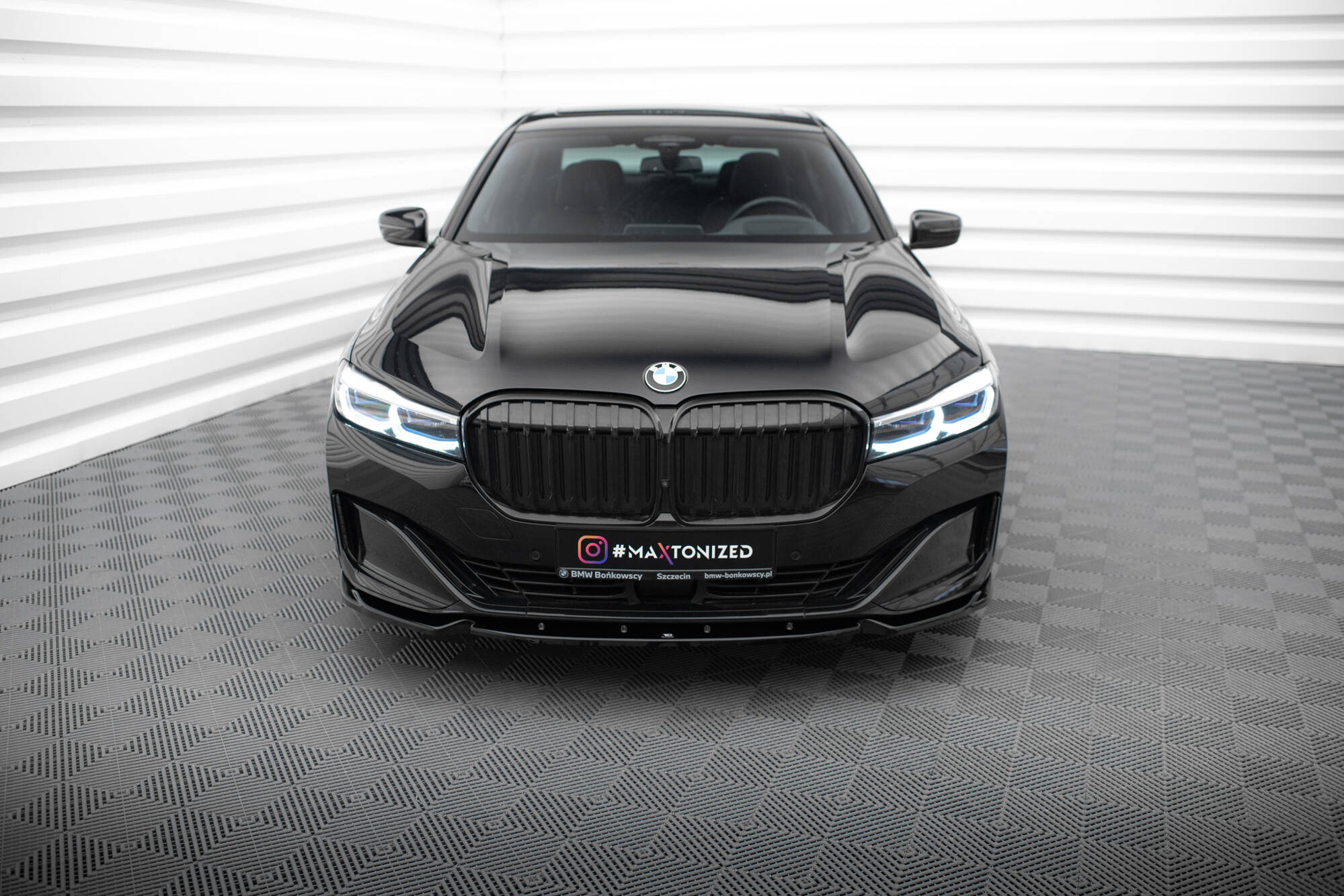 Street+ Spoilerlippe Front Ansatz V.1 passend für BMW 7 G11 / G12 FL schwarz Hochglanz