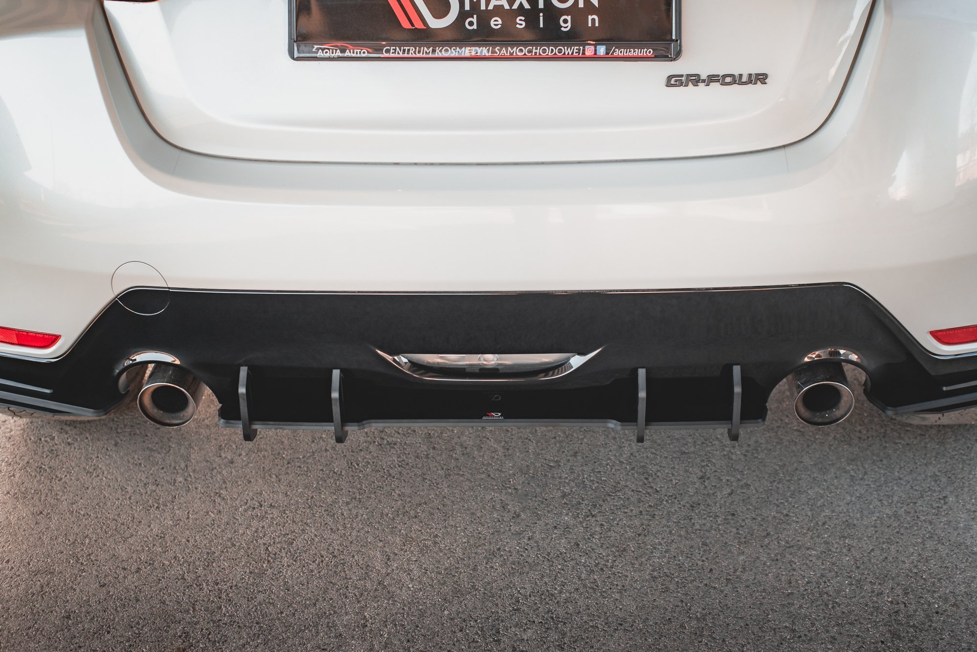 Street Pro Heckschürze Heck Ansatz Diffusor passend für Toyota GR Yaris Mk4 rot