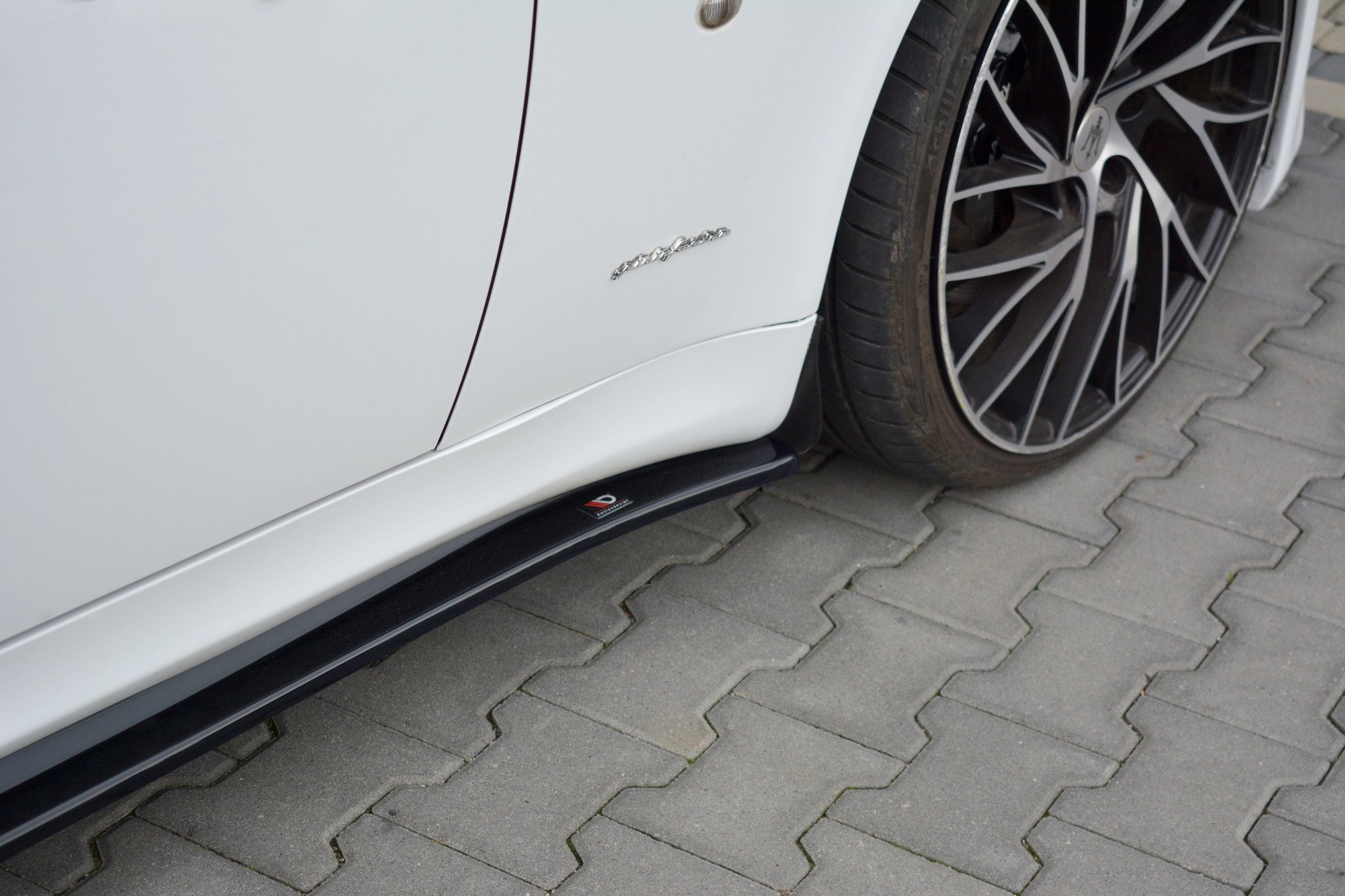 Seitenschweller Ansatz Paar passend für Maserati Quattroporte Mk5 FL schwarz Hochglanz
