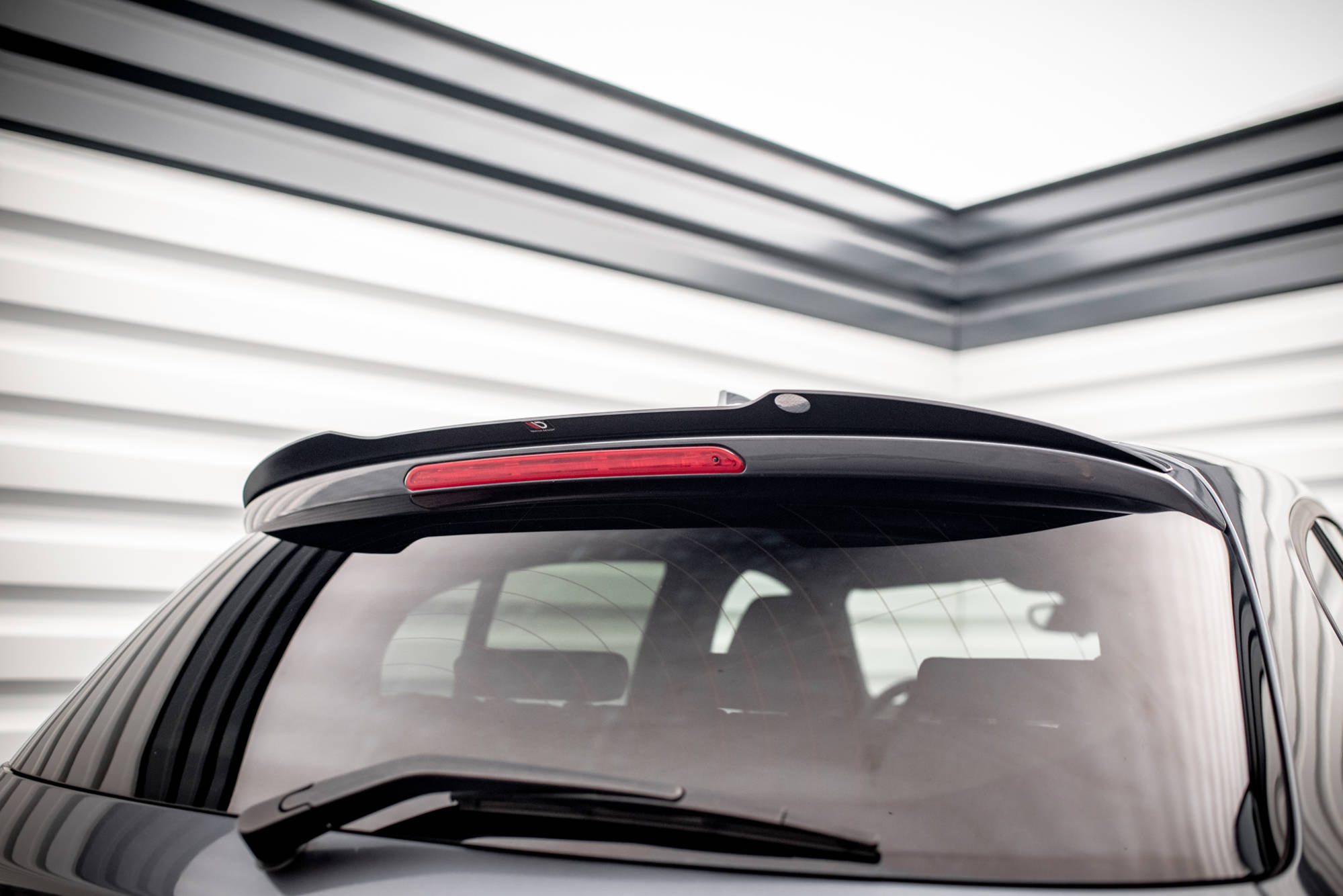 Spoiler CAP V.2 für BMW 1er M-Paket / M140i / Standard F20 schwarz Hochglanz