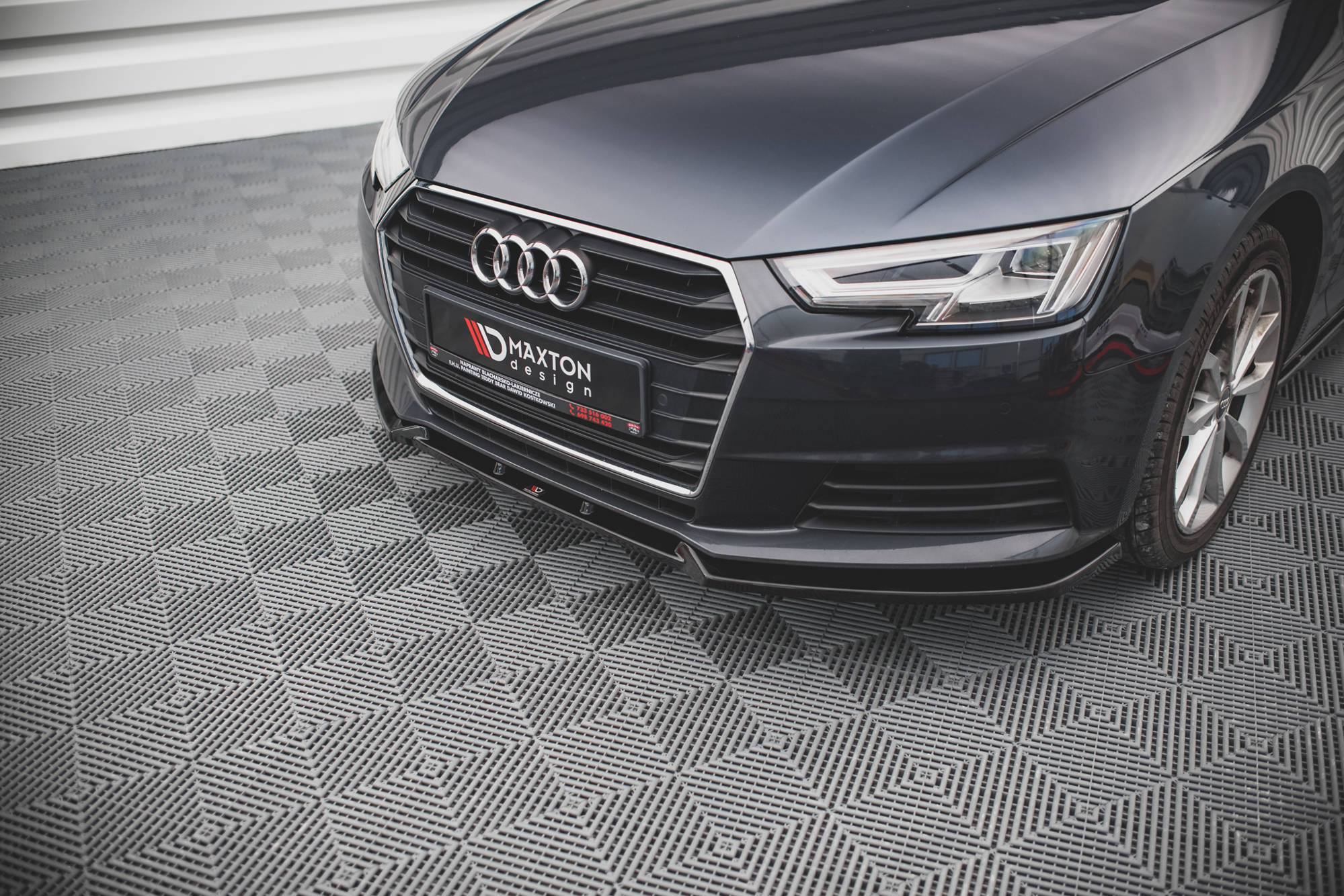 Street+ Spoilerlippe Front Ansatz V.1 passend für Audi A4 B9 schwarz Hochglanz