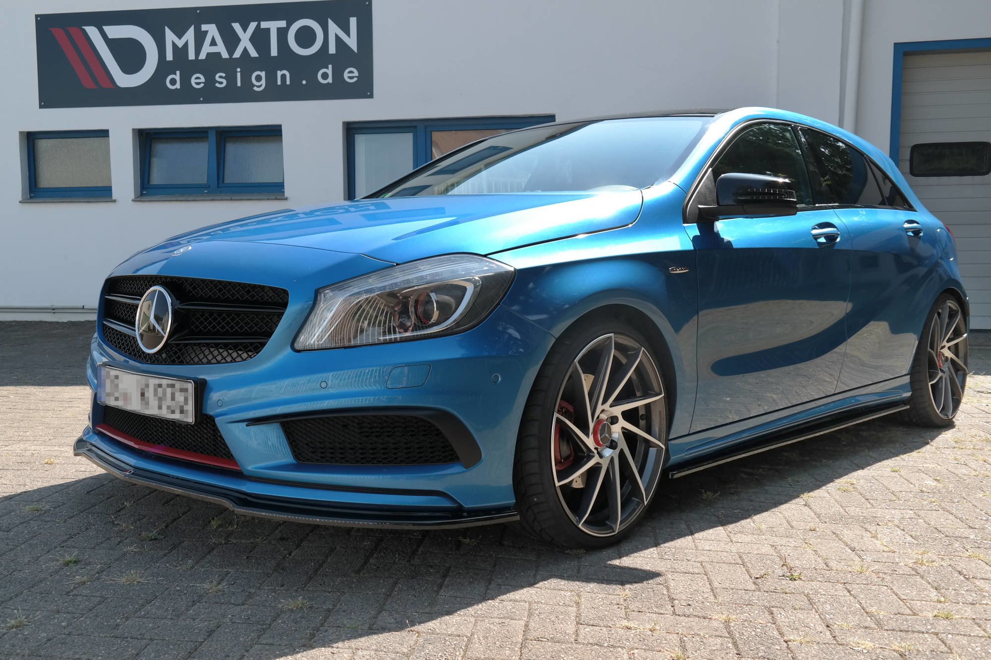 Street+ Seitenschweller Leisten passend für Mercedes W176 AMG-LINE vor FL Carbon Look