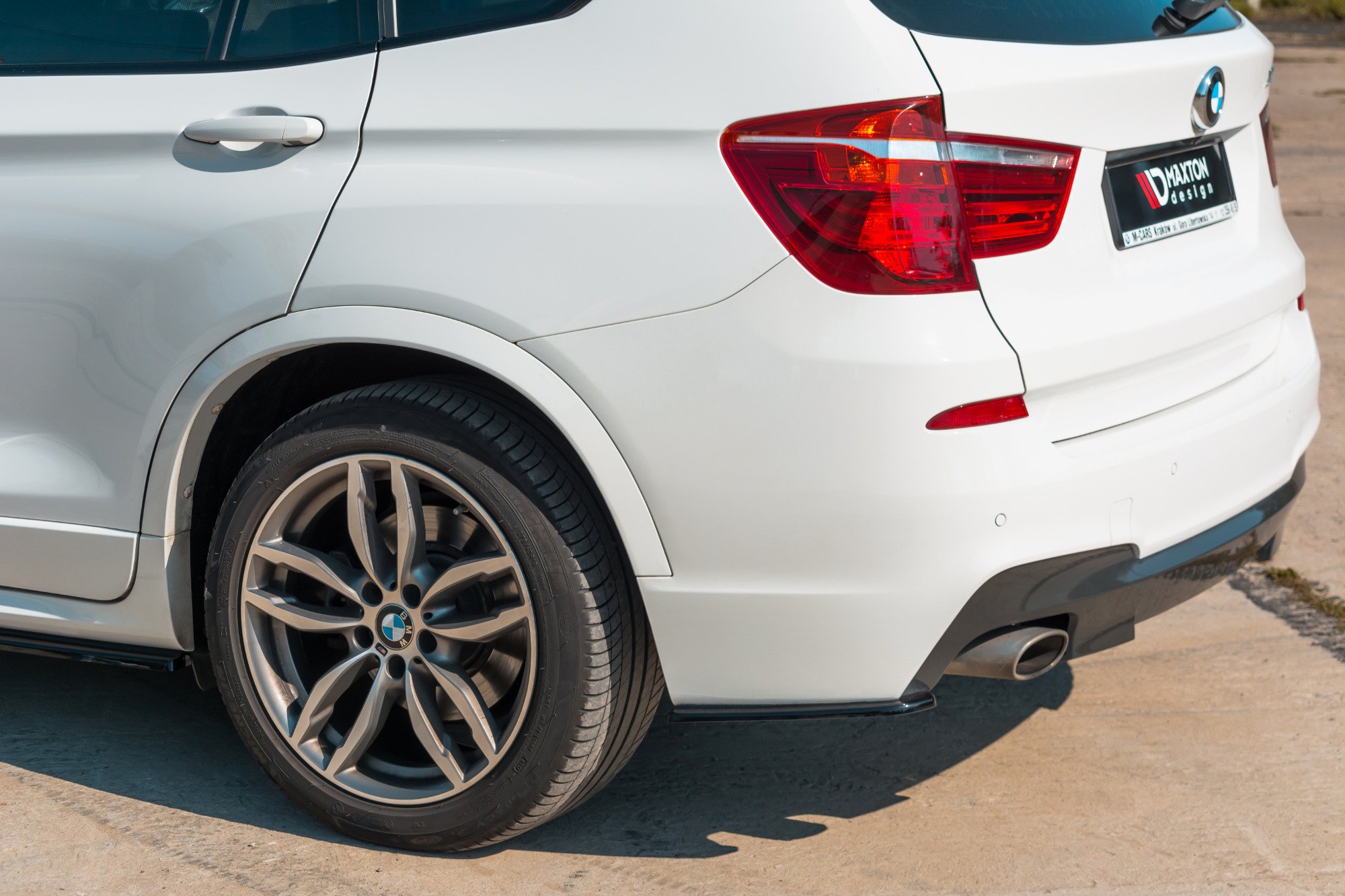 Heck Ansatz Flaps Diffusor für BMW X3 F25 M-Paket Facelift schwarz matt