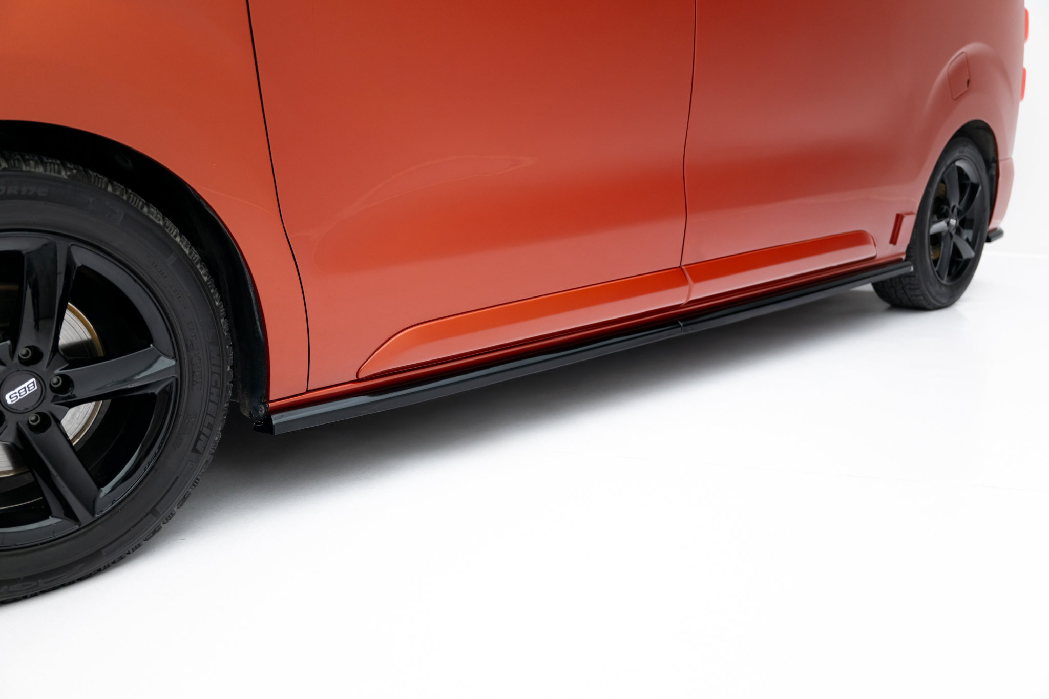 Street+ Seitenschweller Leisten passend für Peugeot Partner Maxi Mk3 schwarz Hochglanz