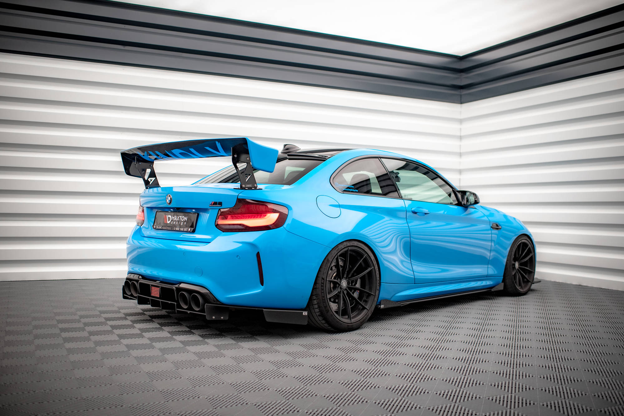 Street Pro Seitenschweller Leisten + Flaps passend für BMW M2 F87 schwarz Hochglanz