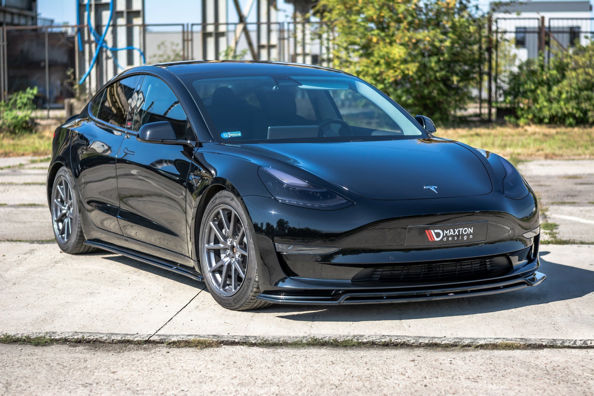 Frontlippe V.2 passend für Tesla Model 3 schwarz Hochglanz