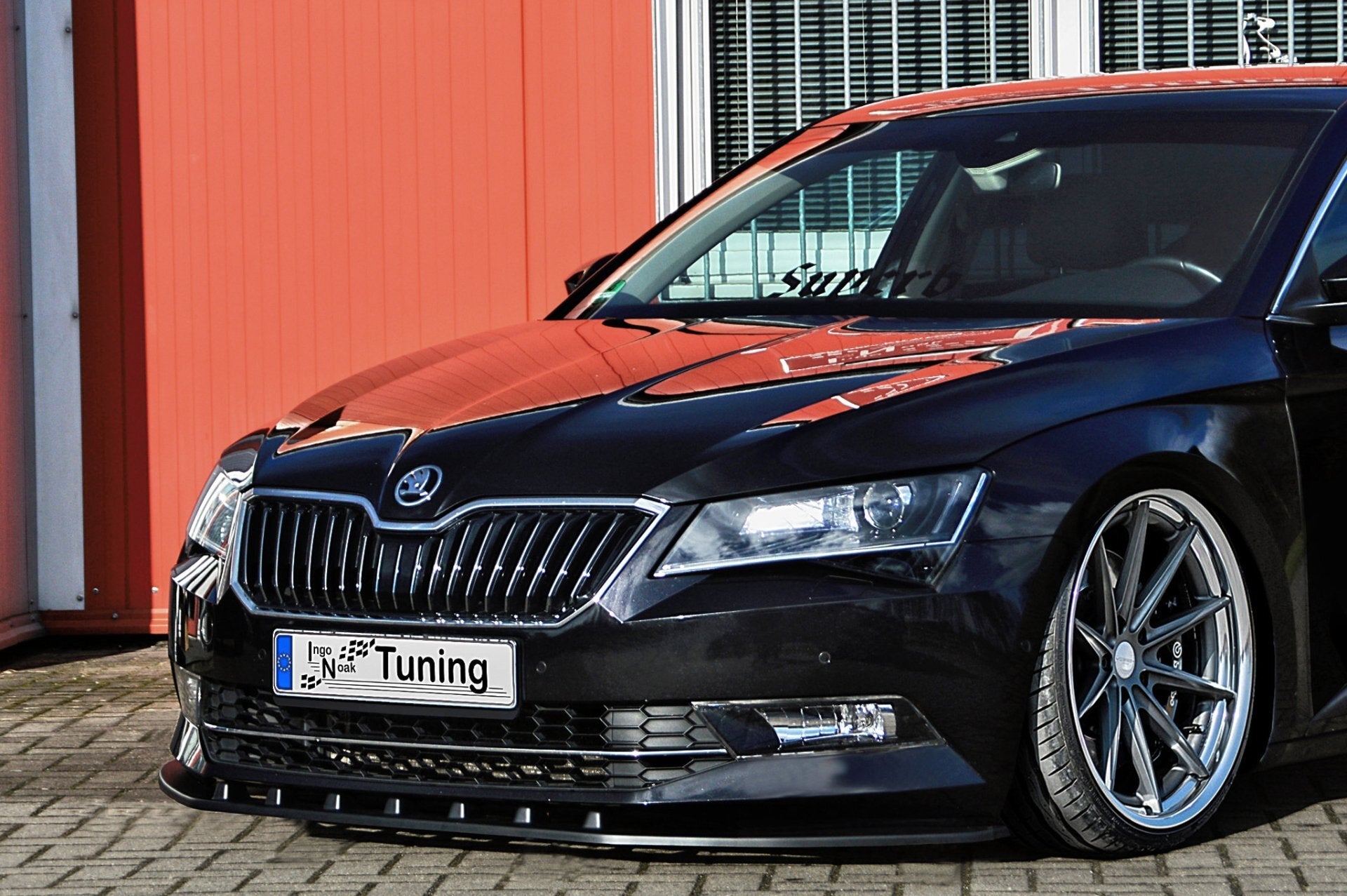 Cup Frontspoilerlippe für Skoda Superb 3V ab.2015- (Schwarz Matt)