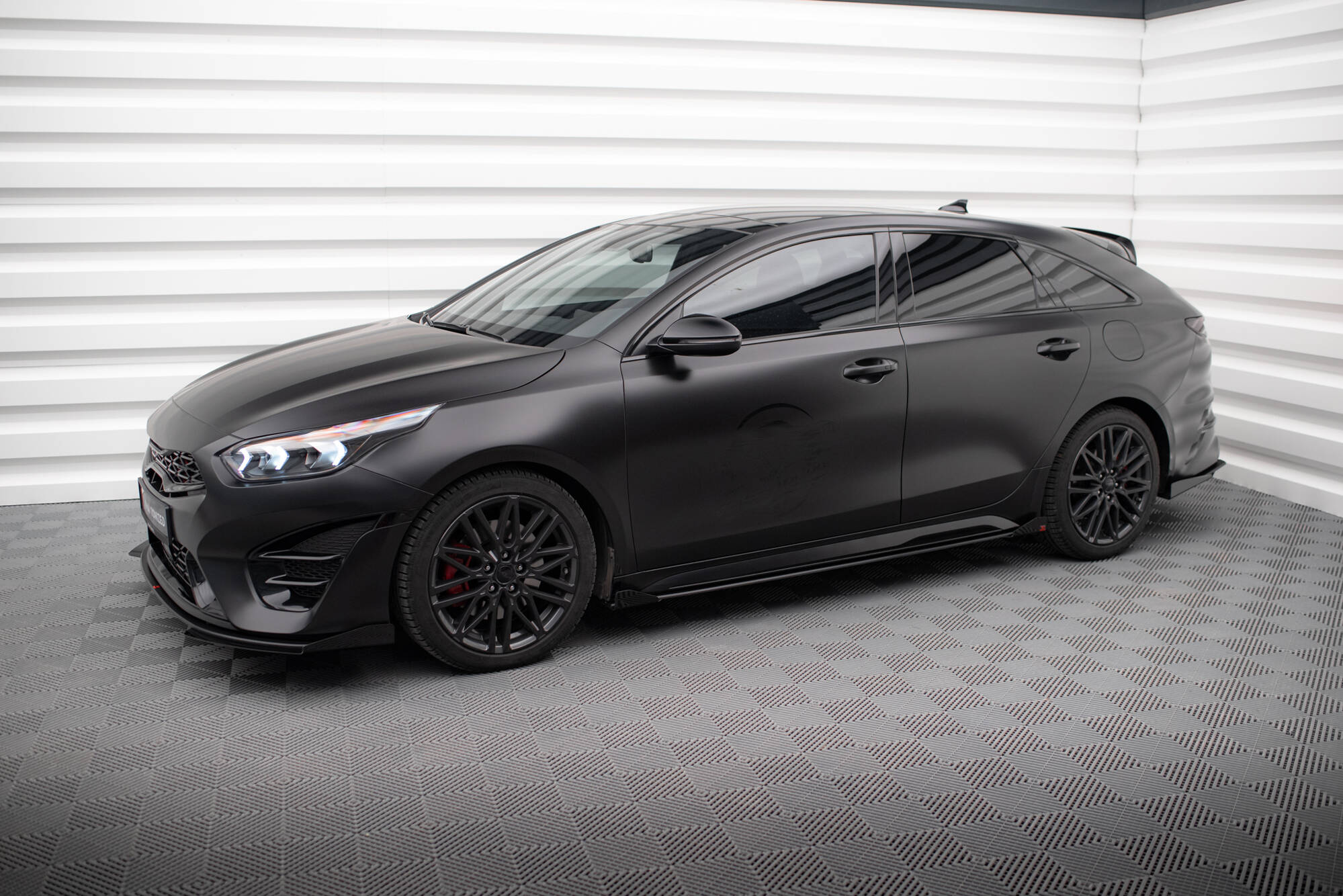 Seitenschweller Flaps passend für Kia Proceed GT / GT-Line Mk1 FL / Ceed GT Mk3 FL schwarz Hochglanz