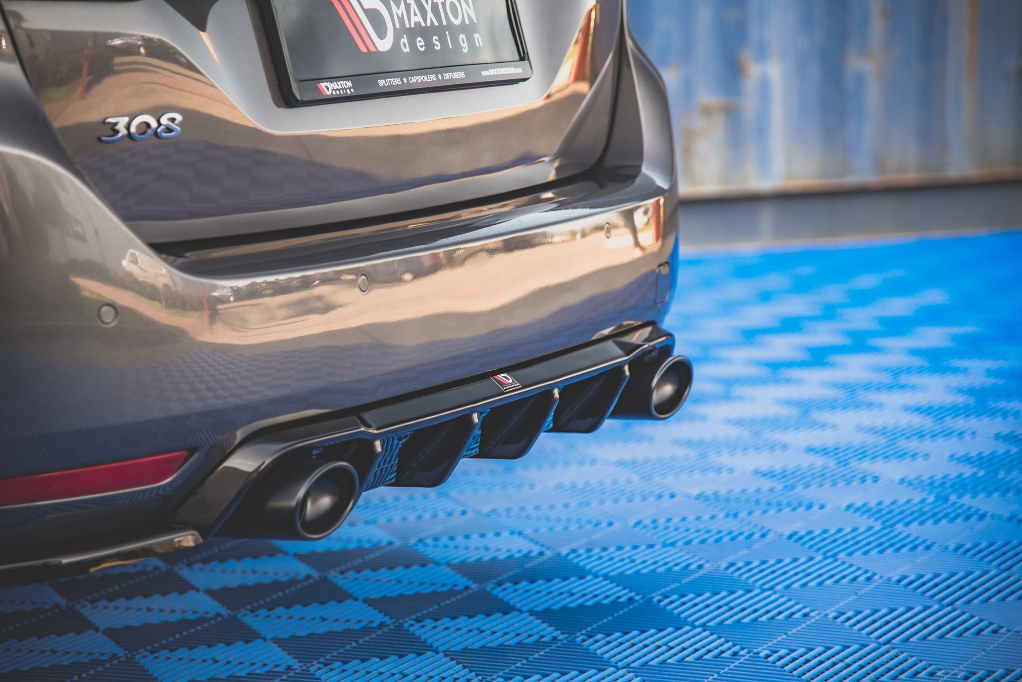 Street+ Heck Ansatz Diffusor + Endrohre chrom passend für Peugeot 308 SW Mk2 FL schwarz Hochglanz