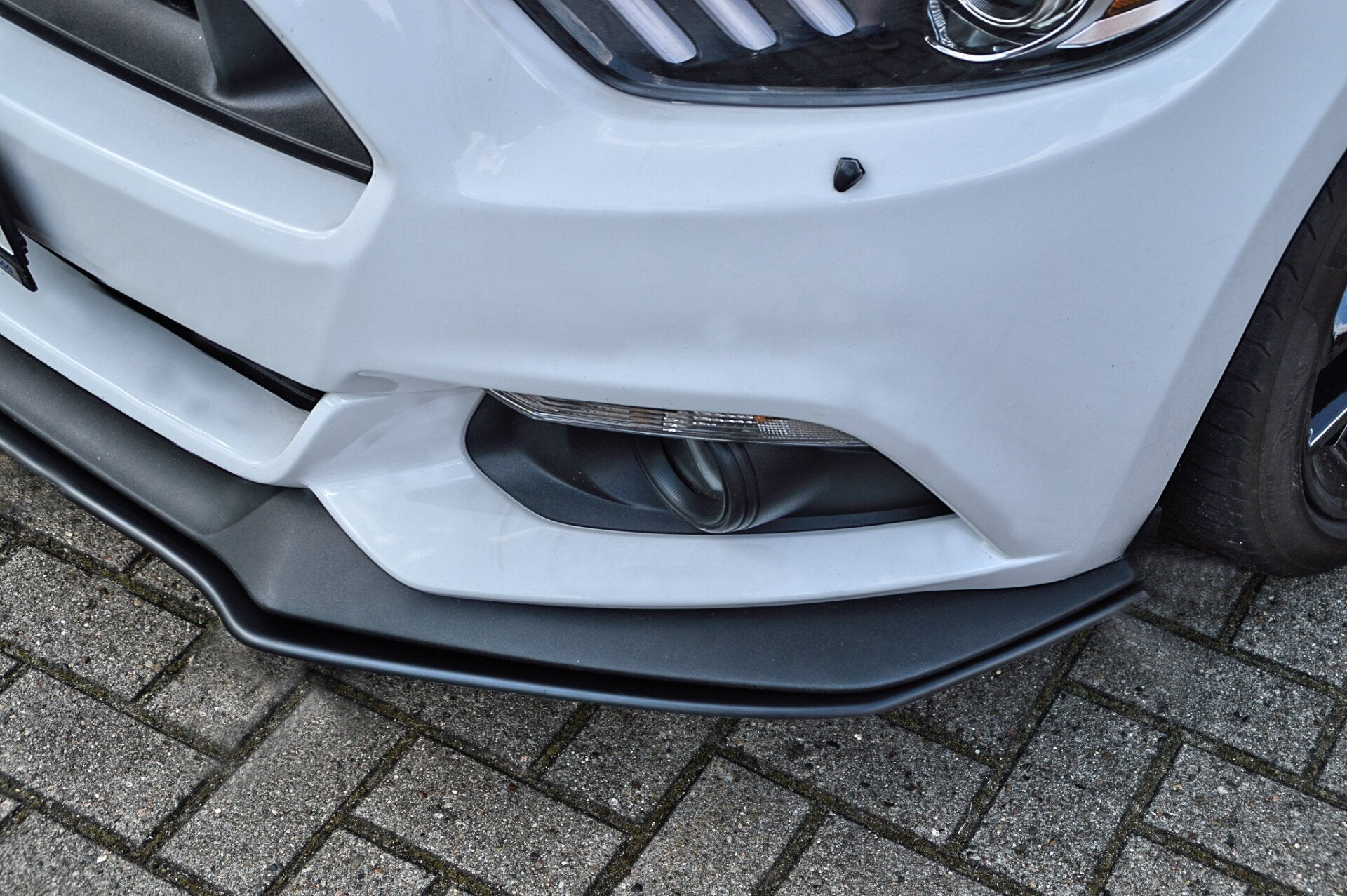 Bodykit für Ford Mustang GT 2014-2017 (Schwarz Matt)