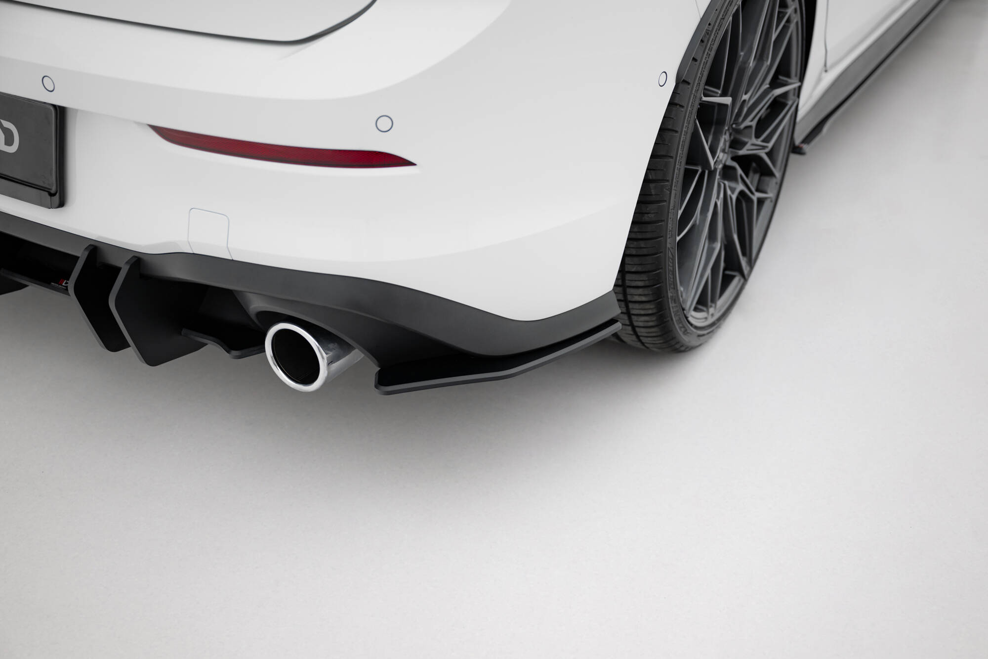 Street Pro Heck Ansatz Flaps passend für VW Golf 8 GTI rot