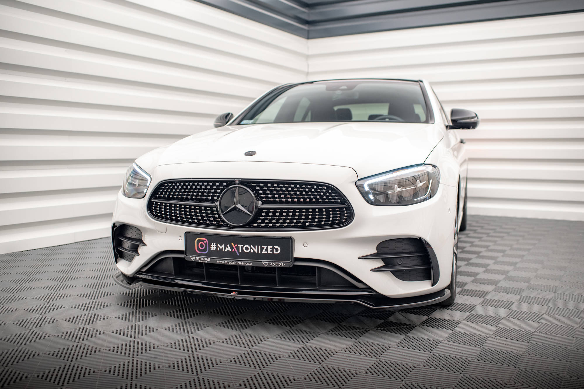 Street+ Spoilerlippe Front Ansatz V.1 passend für Mercedes E AMG-Line W213 FL schwarz Hochglanz