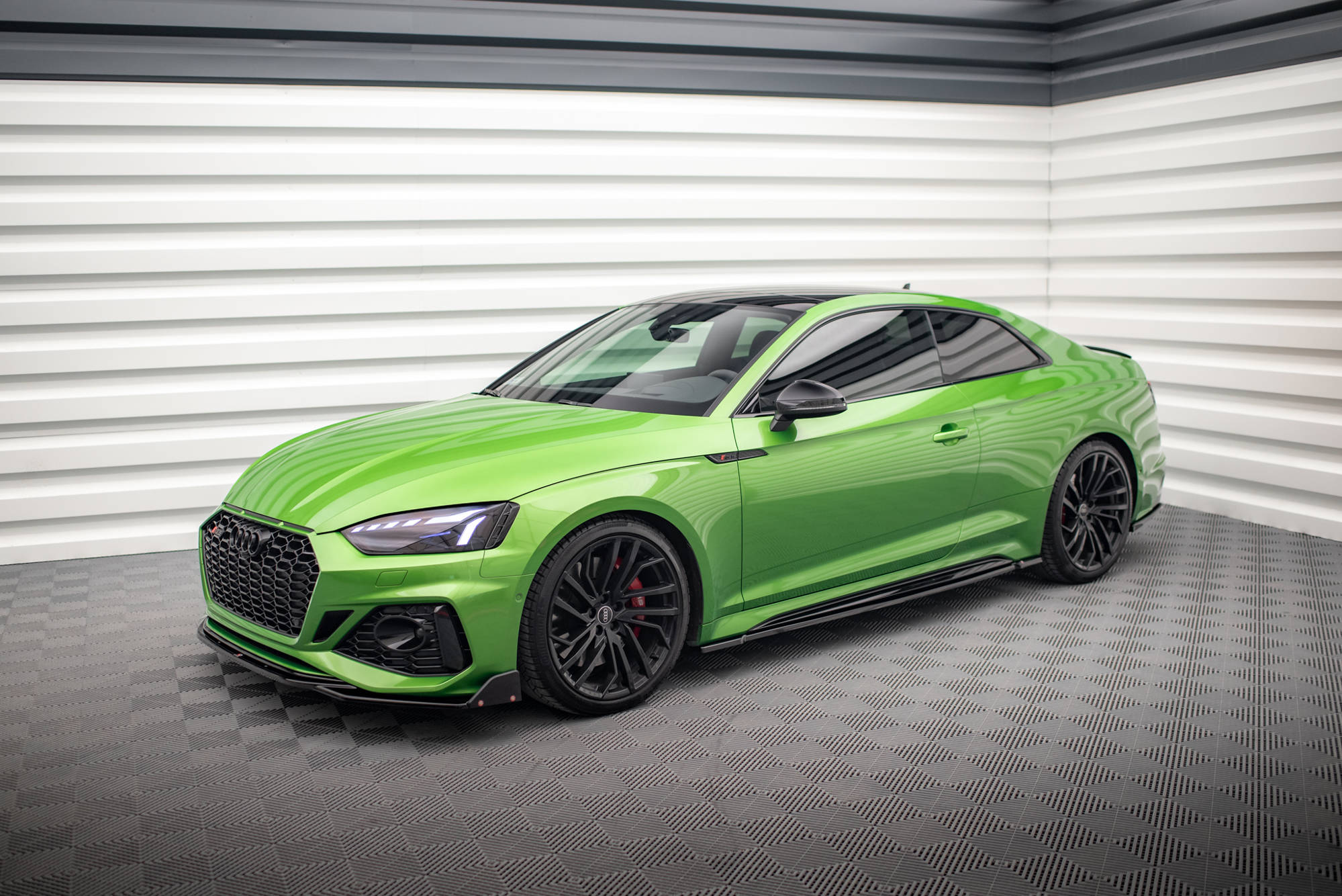 Street+ Seitenschweller Leisten passend für Audi RS5 Coupe F5 FL schwarz Hochglanz