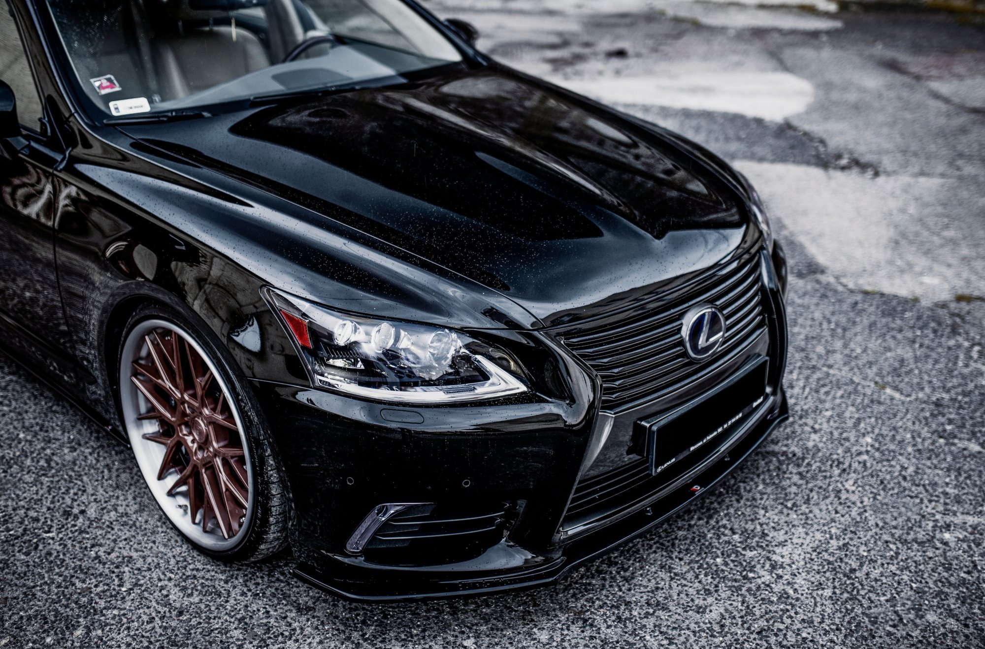 Front Ansatz für Lexus LS Mk4 Facelift schwarz Hochglanz