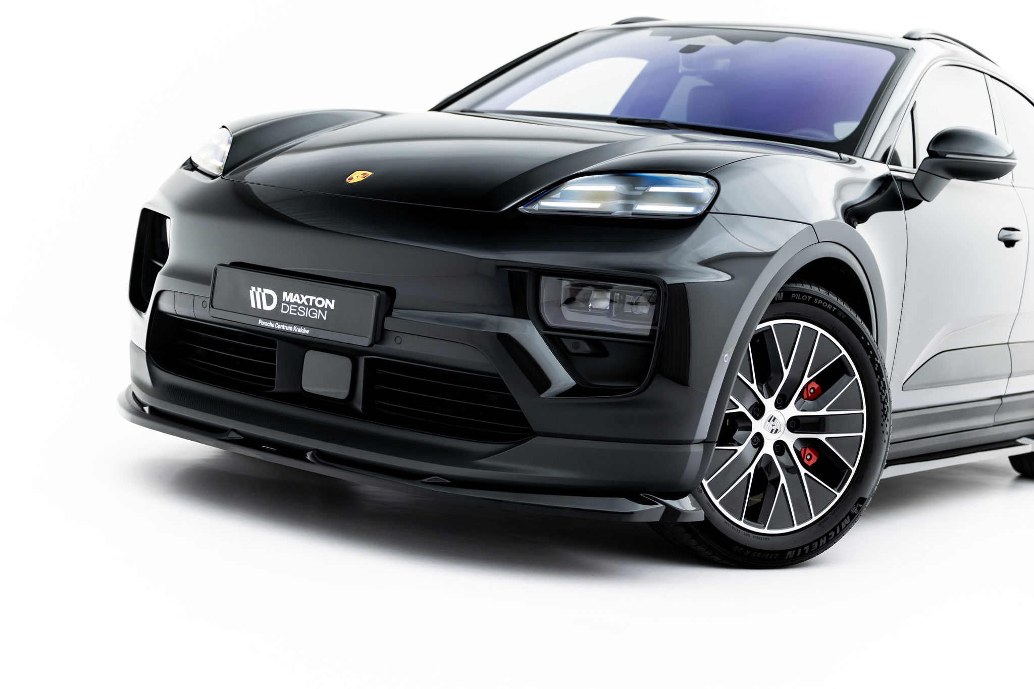 Street+ Spoilerlippe Front Ansatz passend für Porsche Macan EV Mk1 schwarz Hochglanz