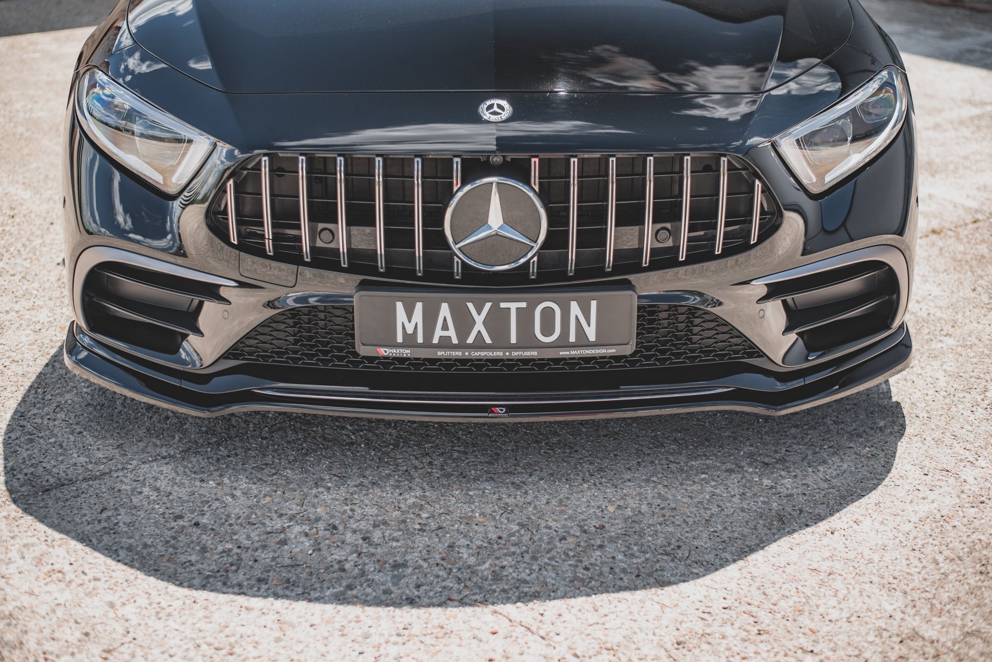 Front Ansatz V.3 für Mercedes-AMG CLS 53 C257 schwarz Hochglanz