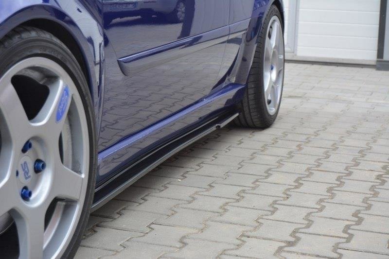 Street+ Seitenschweller Leisten passend für Ford Focus RS Mk1 schwarz Hochglanz