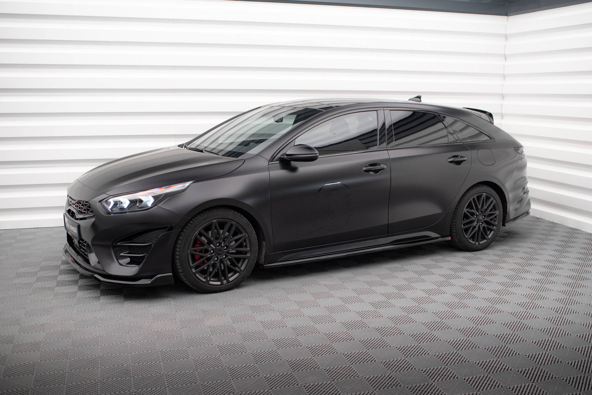 Street+ Seitenschweller Leisten passend für Kia Proceed GT / GT-Line Mk1 FL / Ceed GT Mk3 FL schwarz Hochglanz
