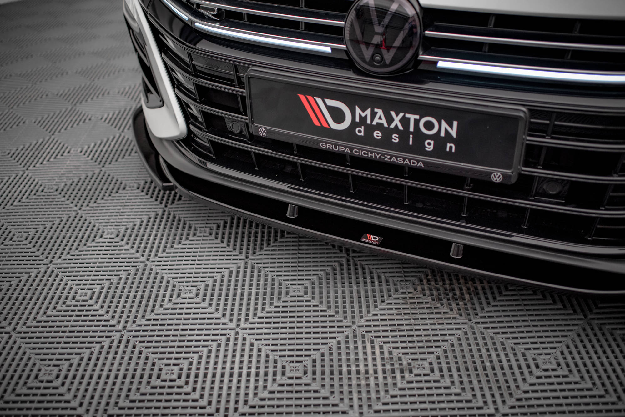 Street+ Spoilerlippe Front Ansatz V.1 passend für VW Arteon R Limousine / Shooting Brake Mk1 FL schwarz Hochglanz