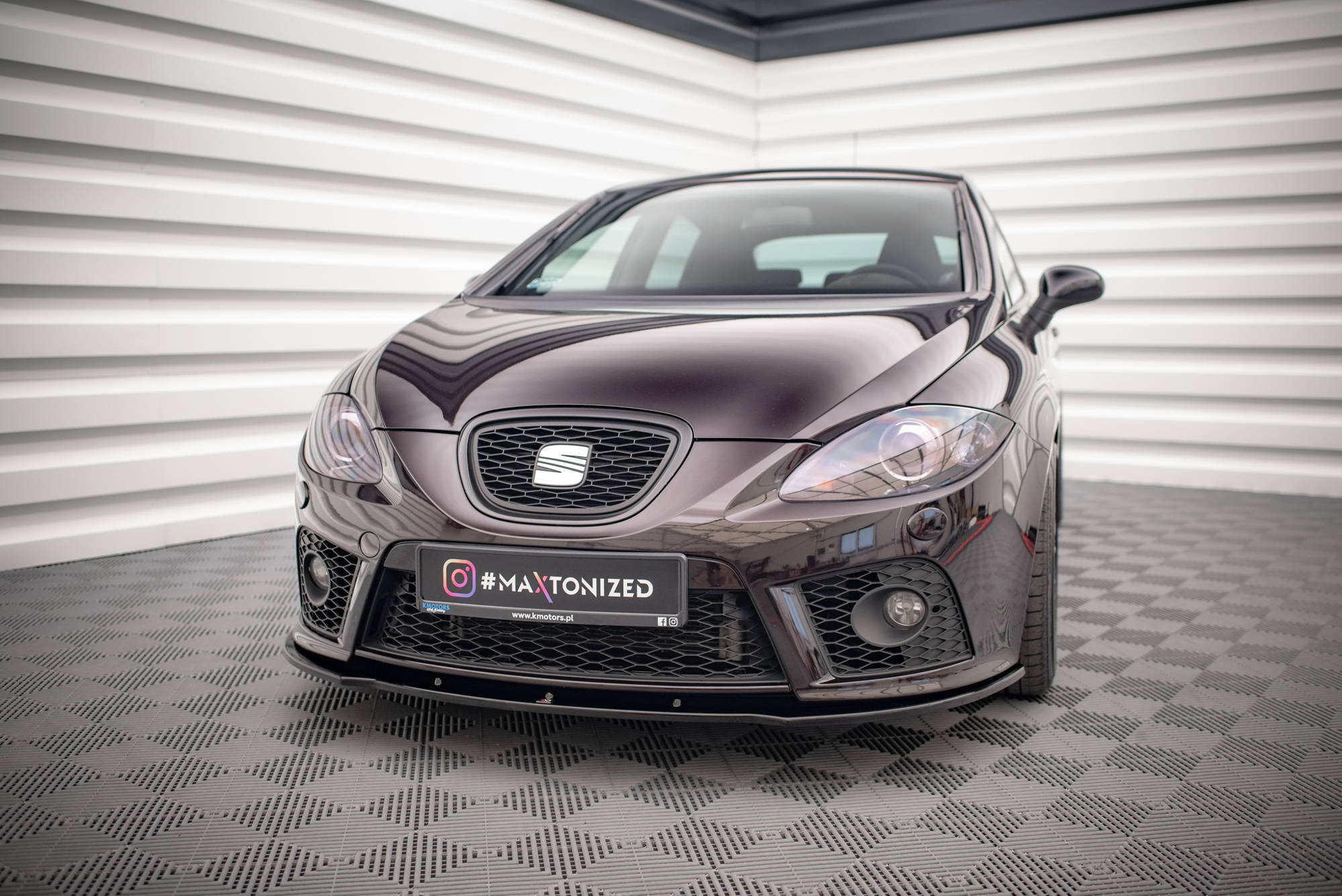 Street+ Spoilerlippe Front Ansatz passend für Seat Leon MK2 CUPRA FR vor FL schwarz Hochglanz