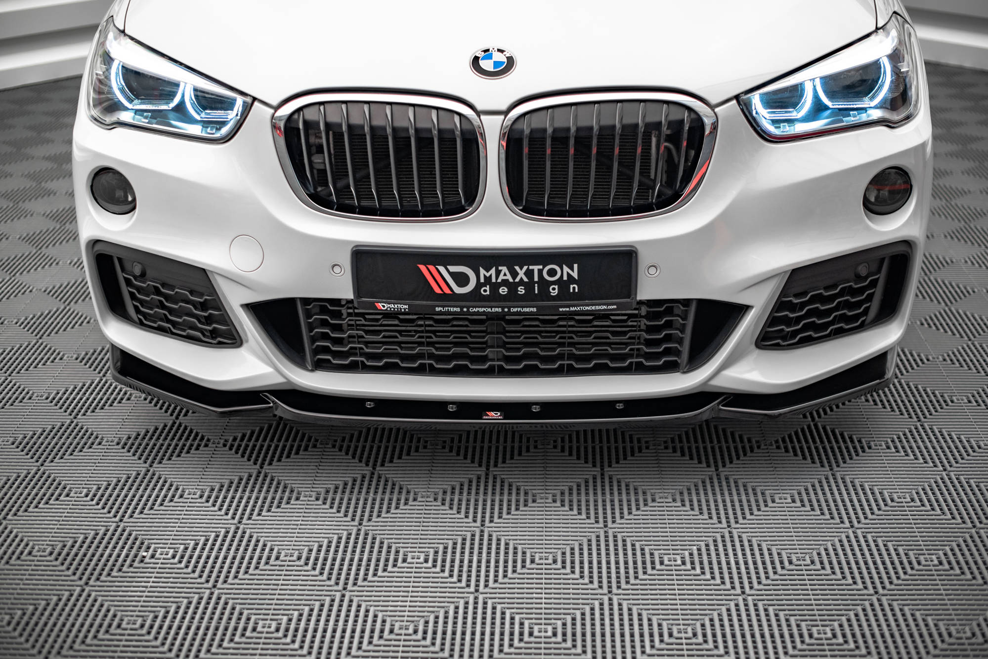Street+ Spoilerlippe Front Ansatz V.1 passend für BMW X1 M-Paket F48 schwarz Hochglanz