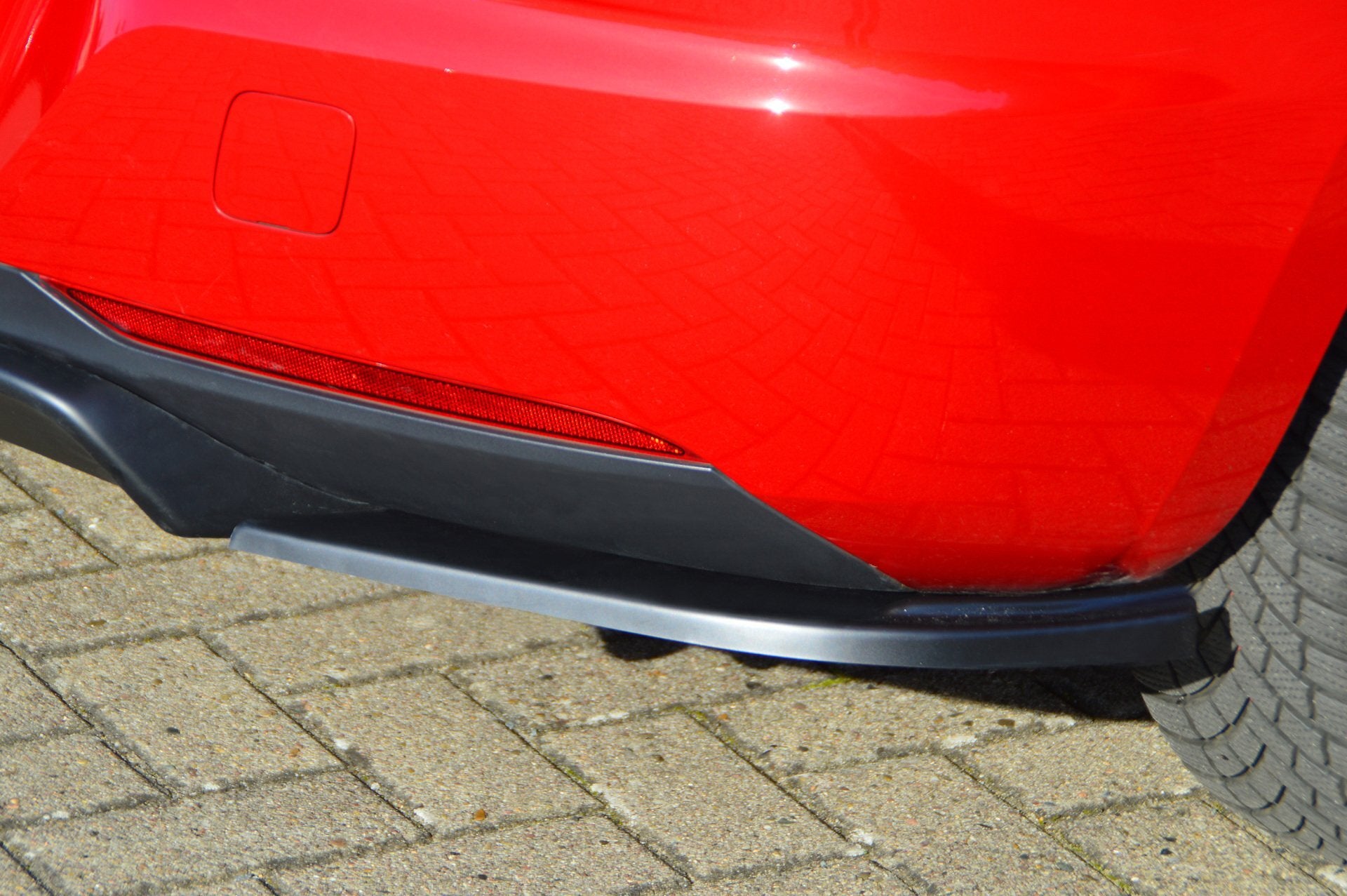 Heckdiffusor+ Seitenteilen aus ABS für Opel Astra K Facelift 5.Türer