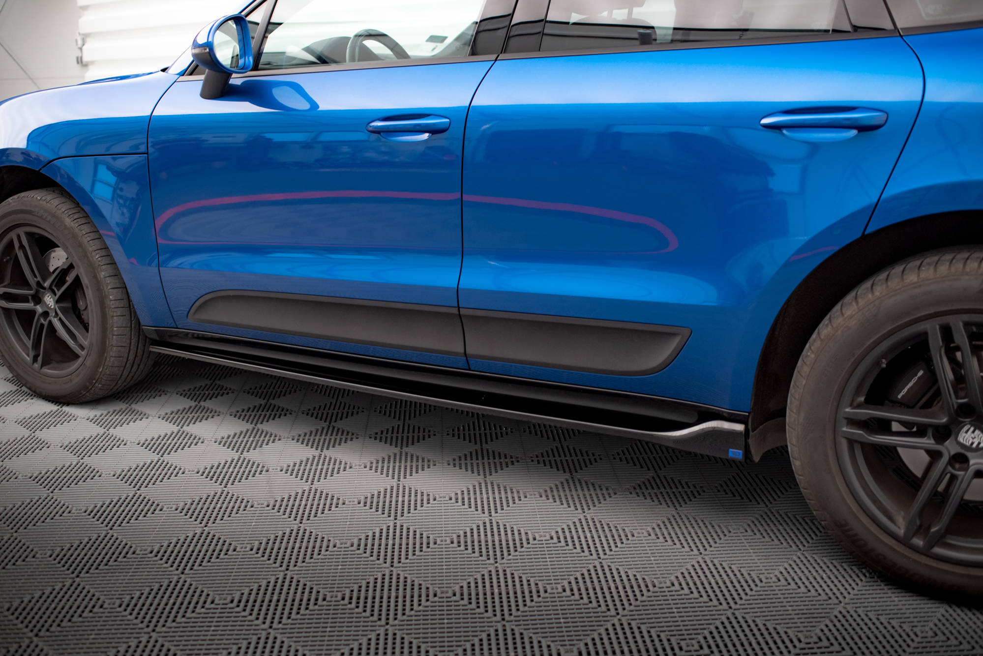 Street+ Seitenschweller Leisten passend für Porsche Macan Mk1 schwarz Hochglanz