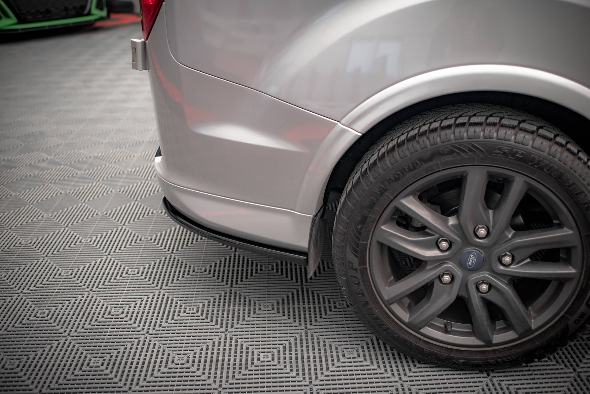 Street+ Heck Ansatz Flaps passend für Ford Transit Custom ST-Line Mk1 FL schwarz Hochglanz