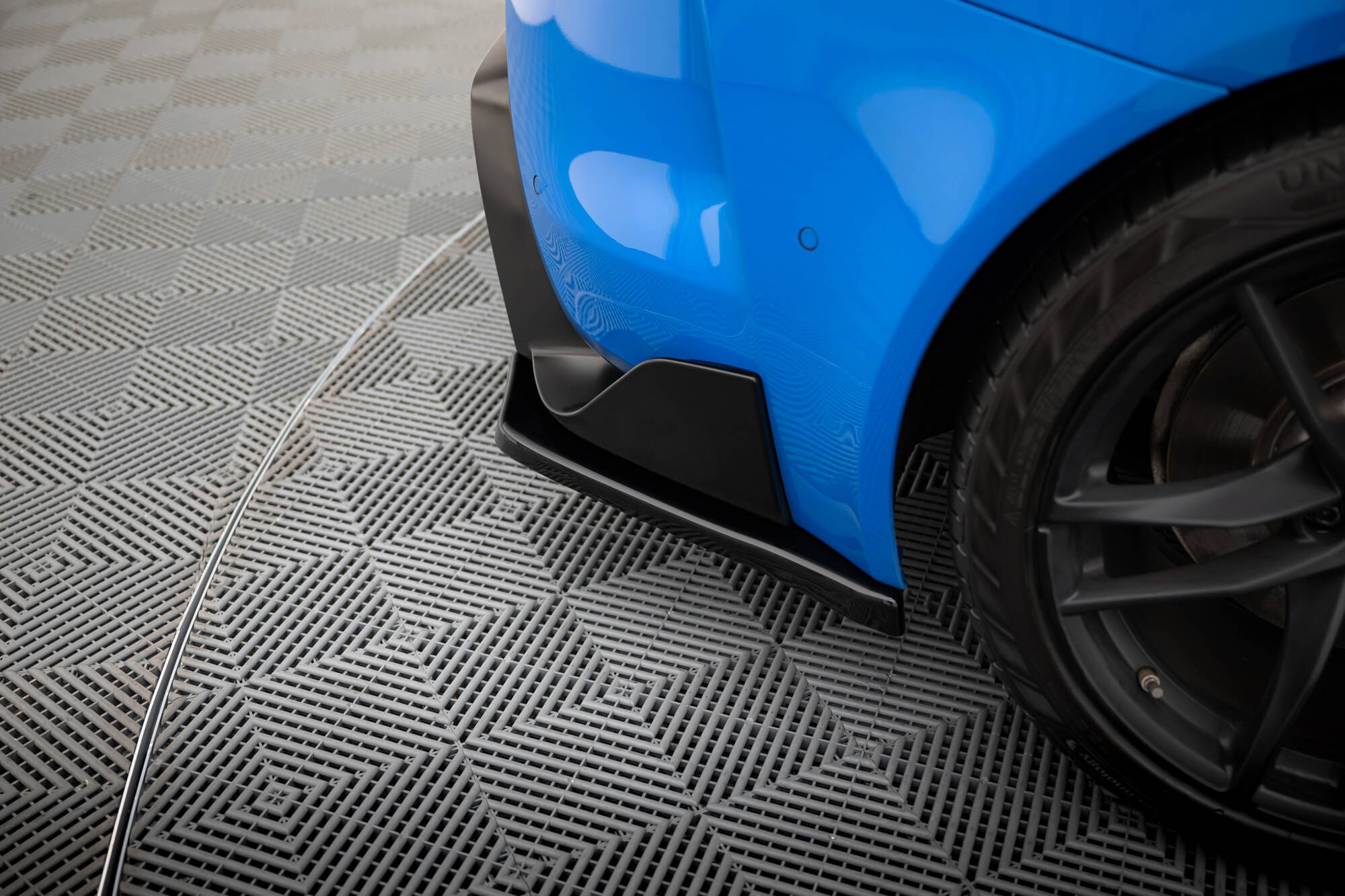 Heck Ansatz Flaps Diffusor V.1 für Toyota Supra Mk5 schwarz Hochglanz