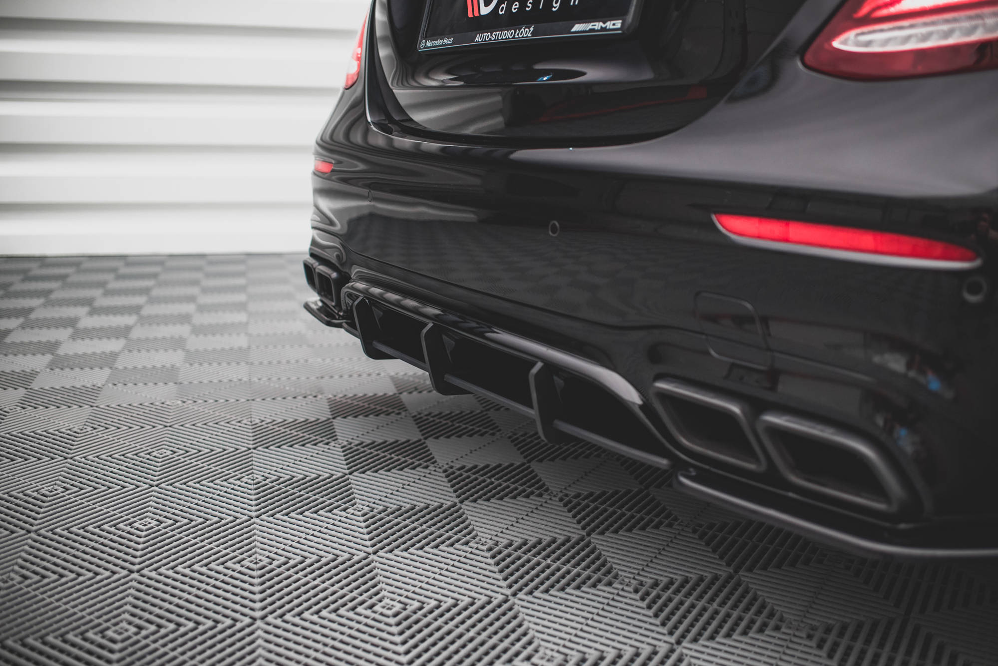 Street Pro Heckschürze Heck Ansatz Diffusor passend für Mercedes E63 AMG Kombi/Limousine S213/W213