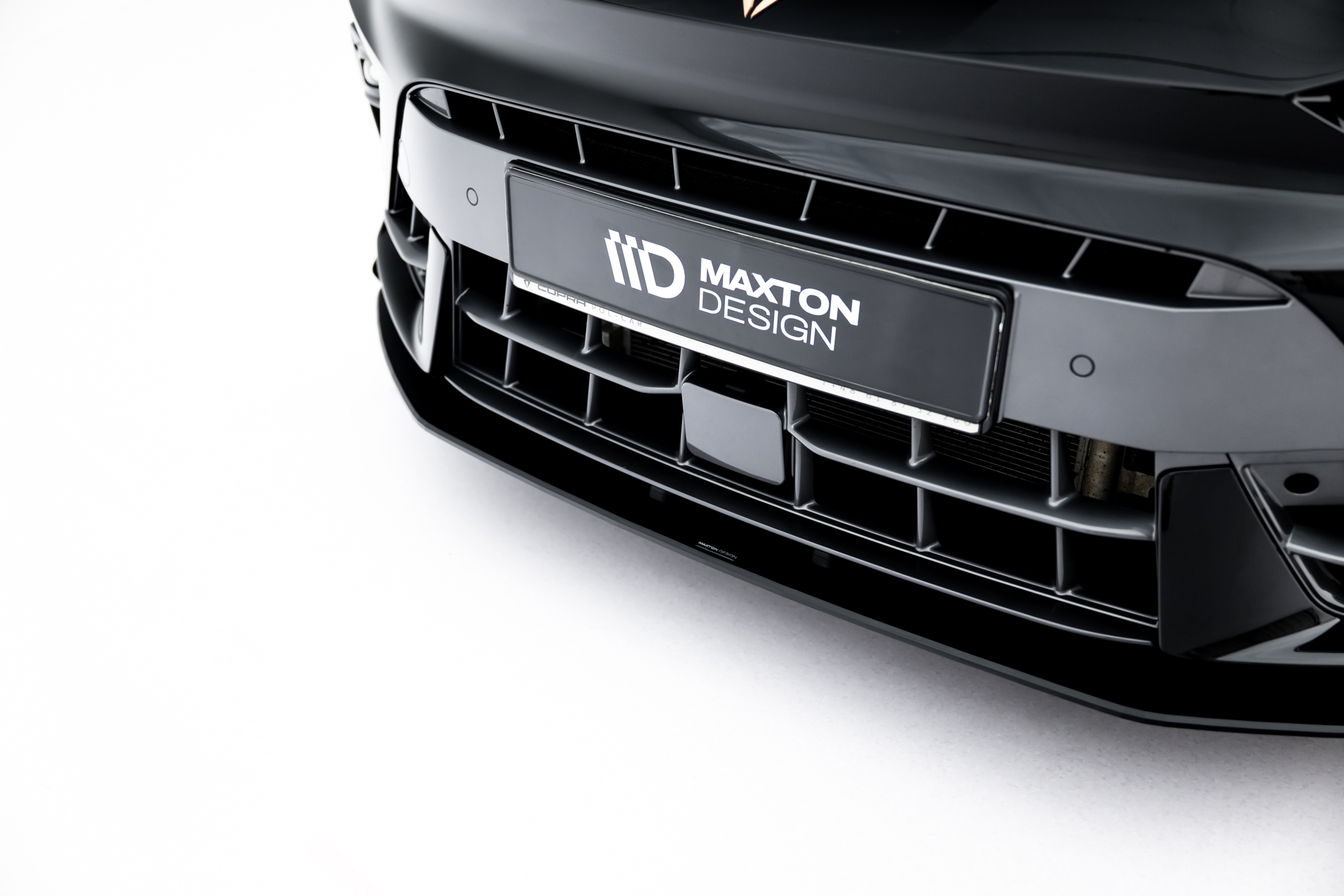 Frontlippe passend für CUPRA Leon ST / Hatchback Mk1 FL schwarz matt + Hochglanz Flaps