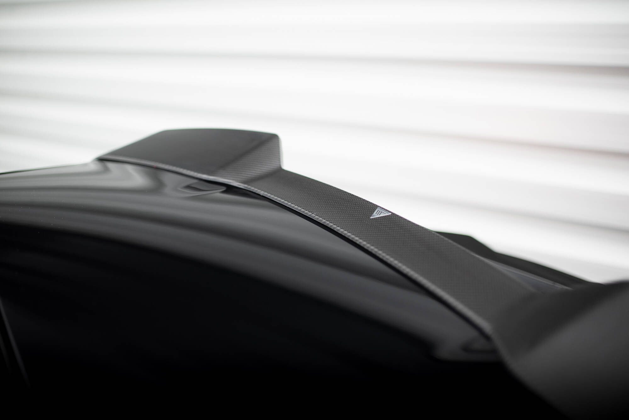 Carbon Fiber Heckklappenspoiler Oberer passend für Audi RSQ8 Mk1