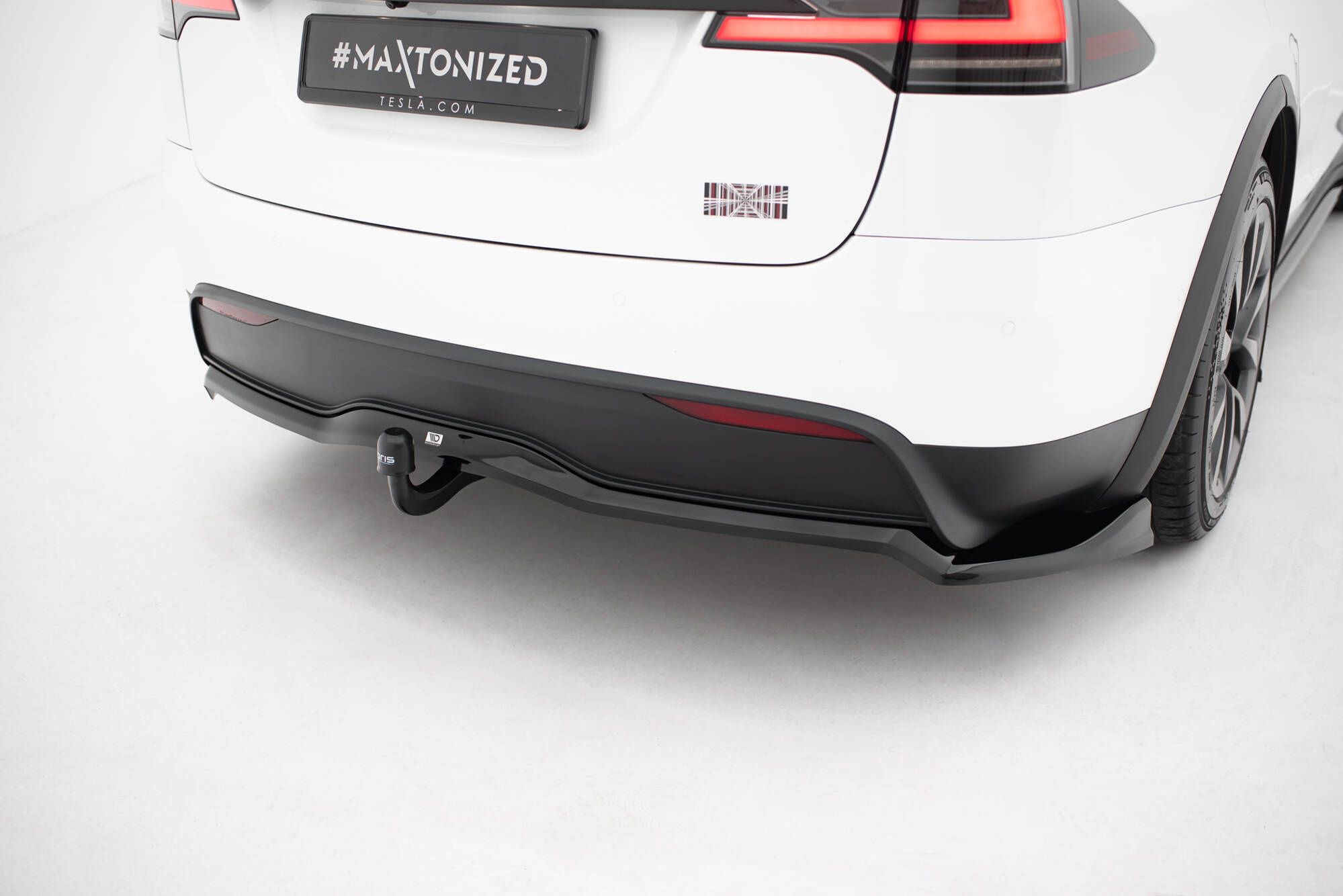 Diffusor Heckansatz V.2 passend für Tesla Model X Mk1 FL schwarz Hochglanz