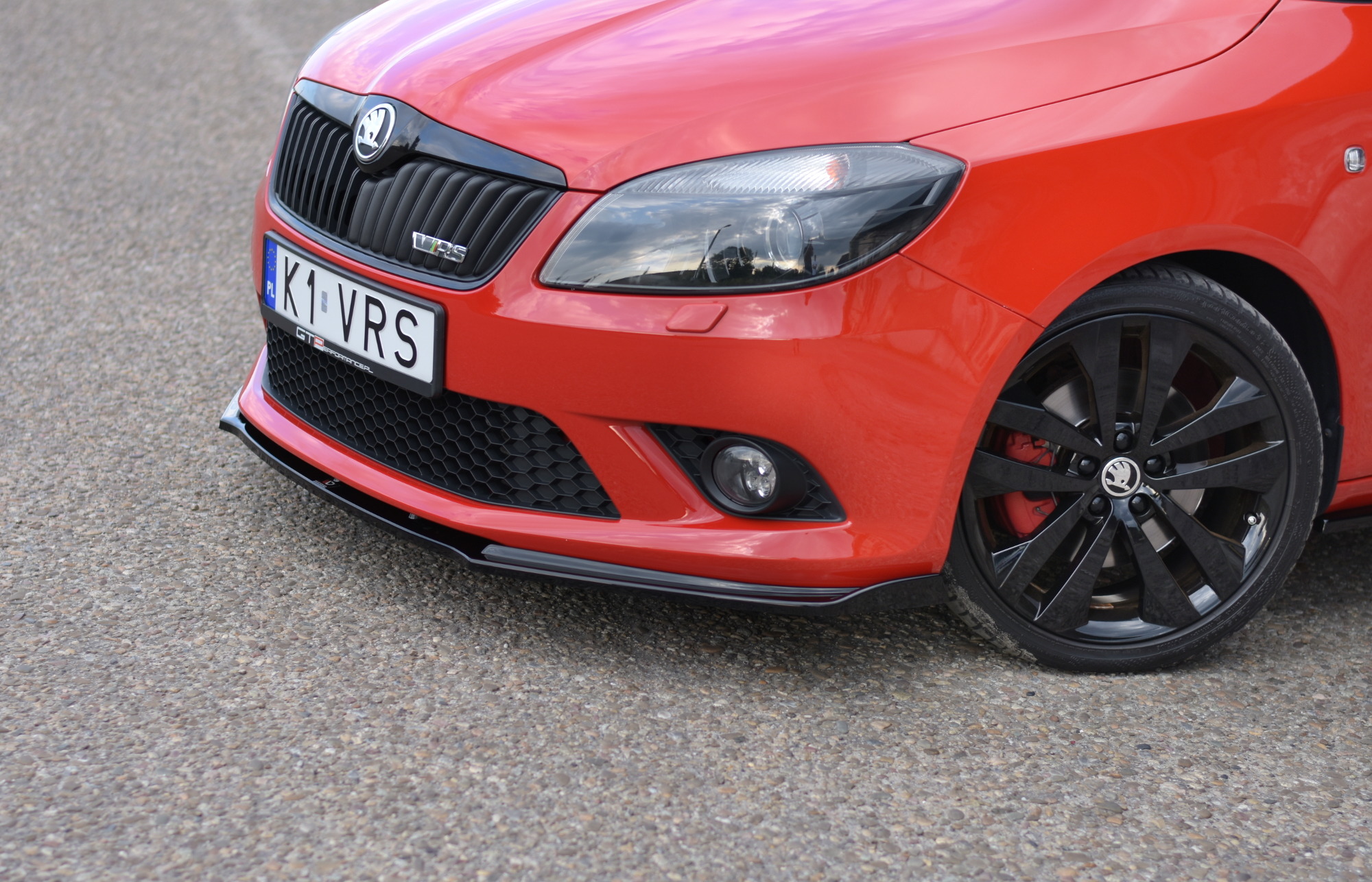 Street+ Spoilerlippe Front Ansatz passend für Skoda Fabia RS Mk2 schwarz matt