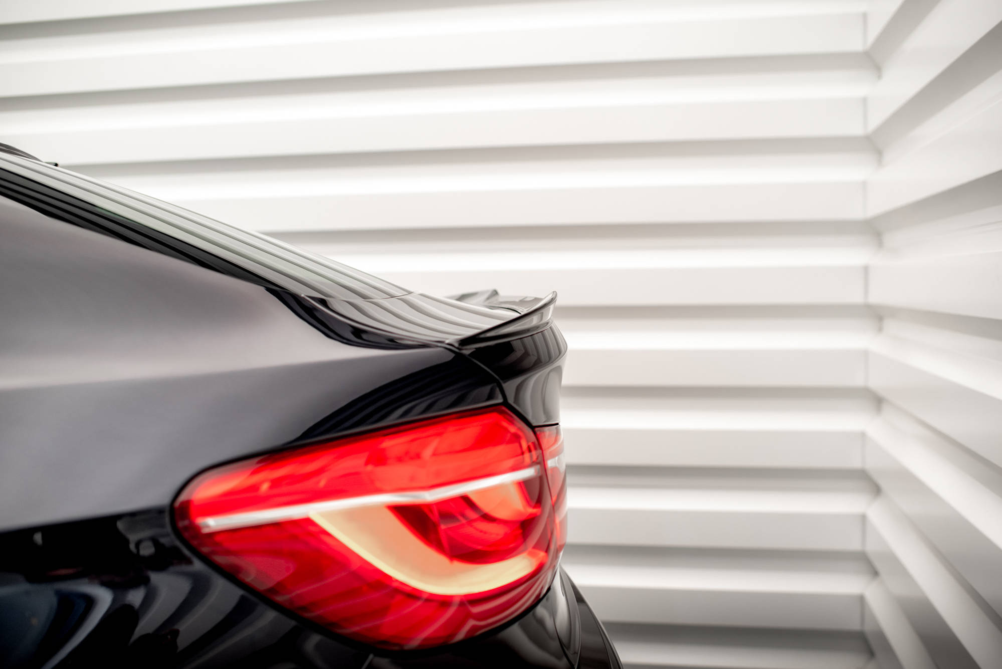 Heck Spoiler Aufsatz Abrisskante 3D V.1 passend für BMW X6 F16 M-Paket / X6 M F86 schwarz Hochglanz