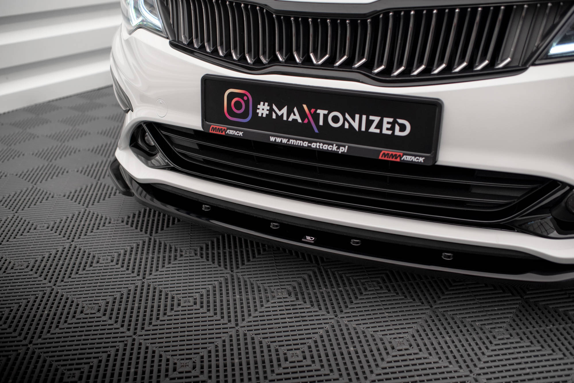 Street+ Spoilerlippe Front Ansatz V.2 passend für Kia Optima Mk4 FL schwarz Hochglanz