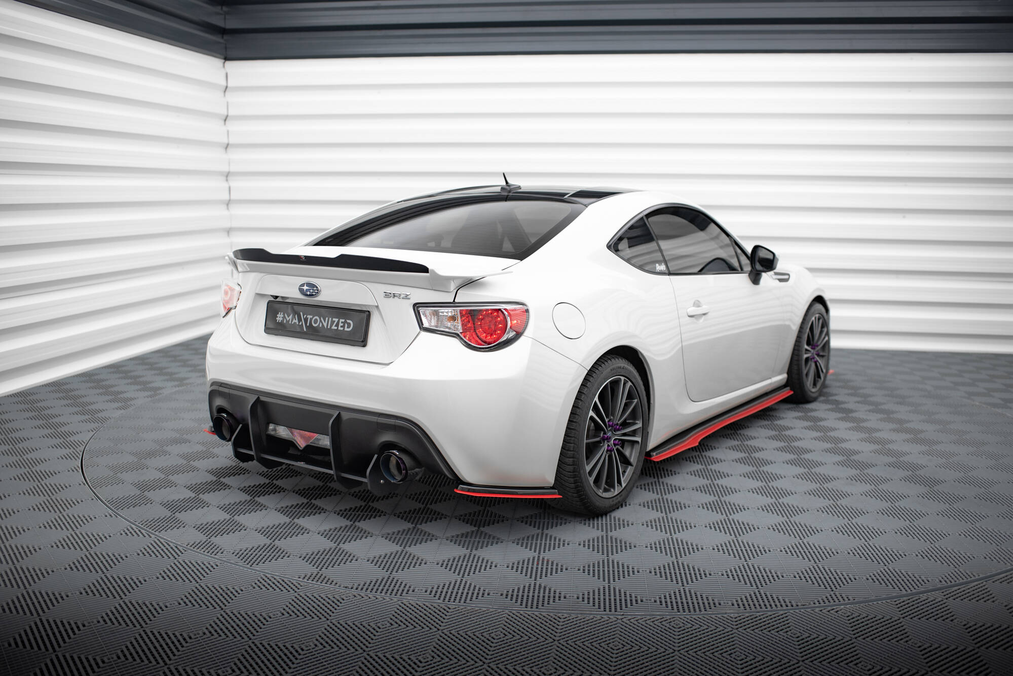 Heck Ansatz Flaps Diffusor V.2 für Subaru BRZ Mk1 / Mk1 Facelift schwarz Hochglanz