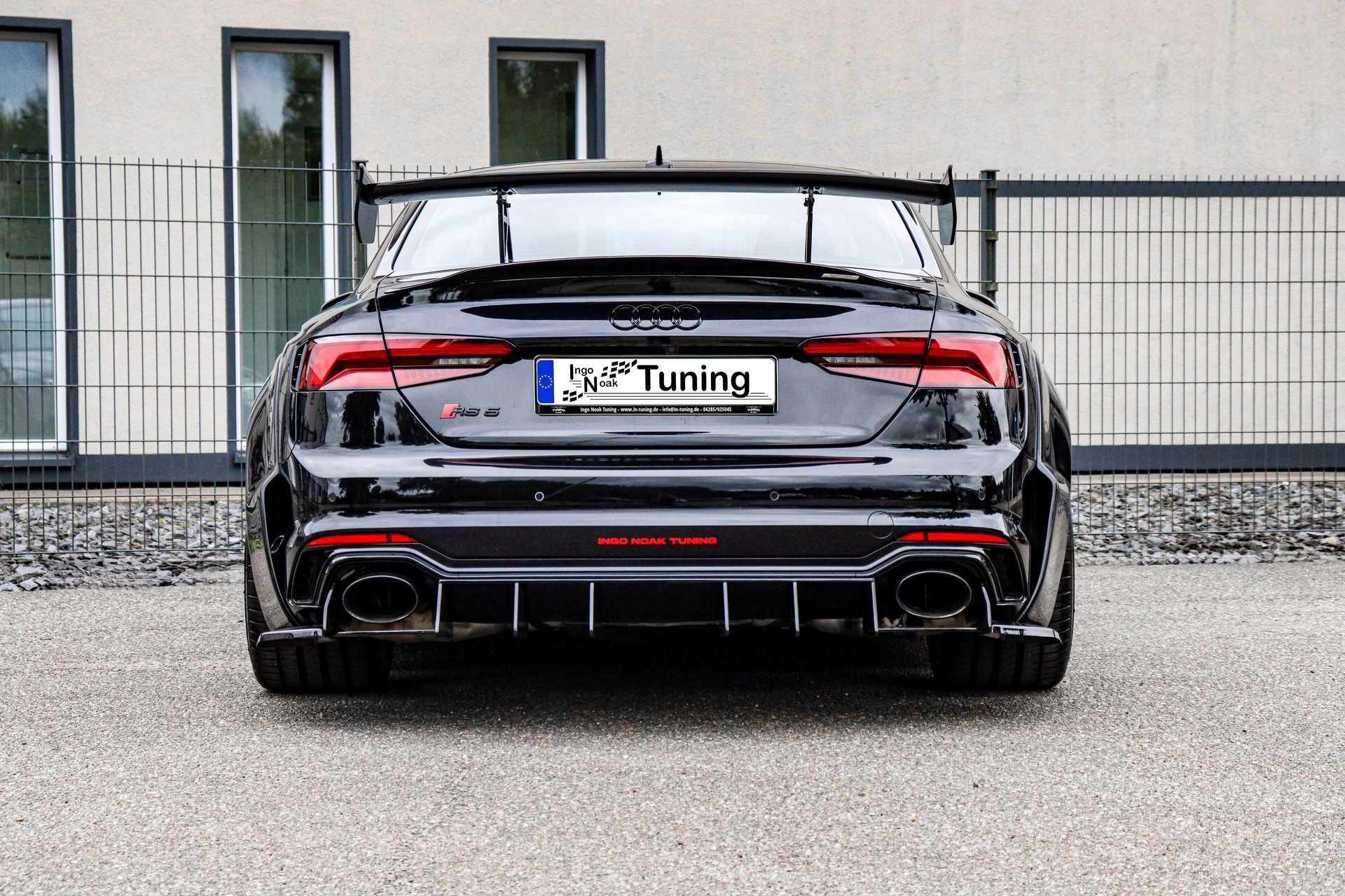 Heckflügel Set aus ABS/GFK/ALU für Audi RS5 B9 F5