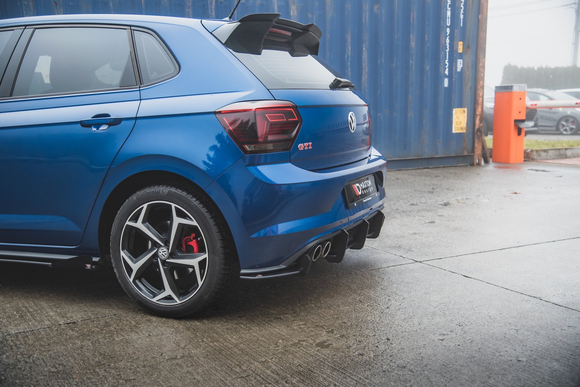 Street Pro Heck Ansatz Diffusor passend für VW Polo GTI Mk6 schwarz-rot