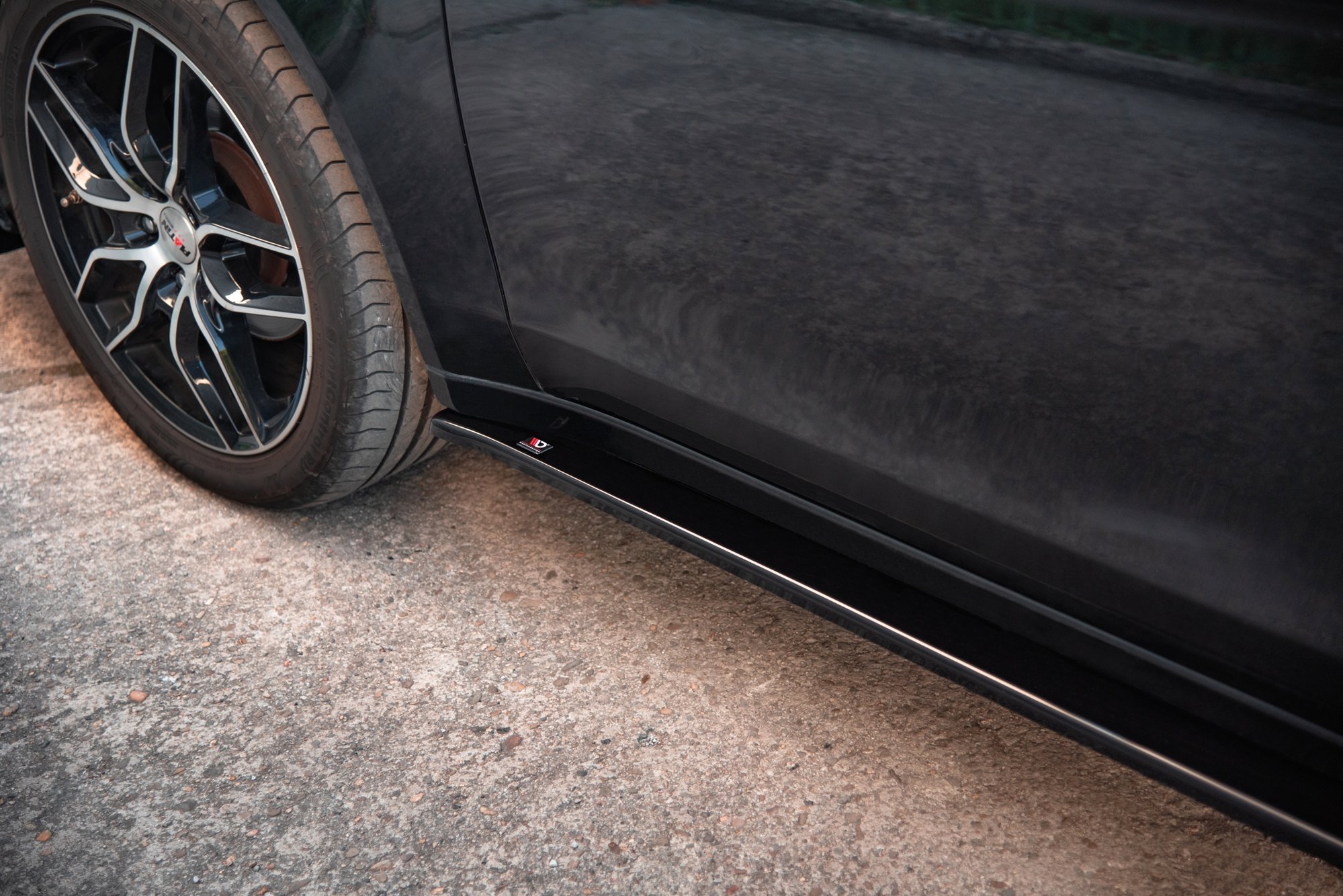 Street+ Seitenschweller Leisten passend für Mitsubishi Lancer Mk8 schwarz Hochglanz