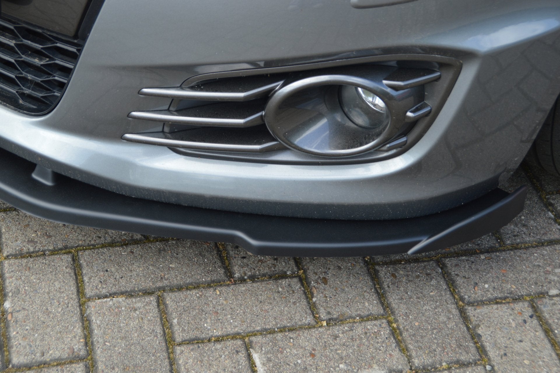 Cuplippe mit Wing für Suzuki Swift Sport FZ/NZ (Schwarz Matt)