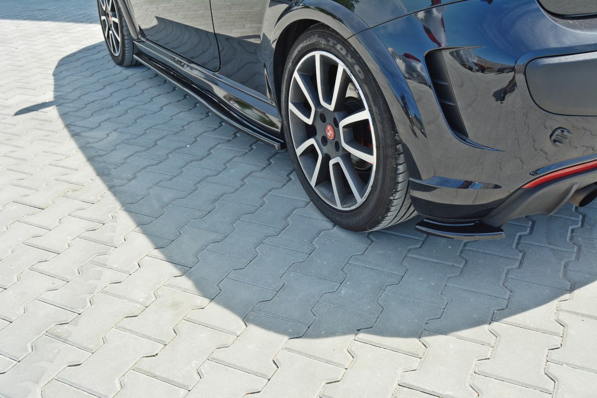 Heck Ansatz Flaps Diffusor passend für passend für Fiat Punto Evo Abarth schwarz Hochglanz schwarz Hochglanz